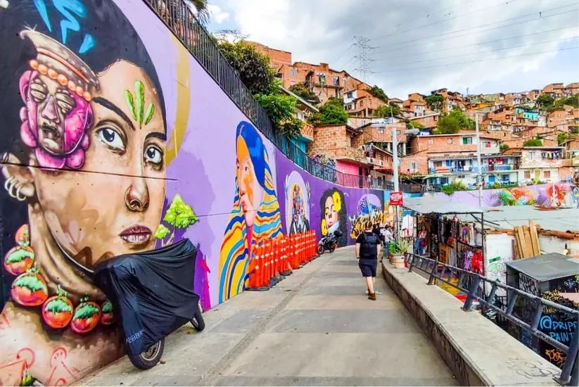 Arte urbano en Comuna 13 Medellín